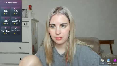 Allisses online show from 11/22/25, 11:42