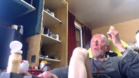 pc8474408 online show from 06/15/26, 01:19