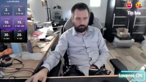 Snapshot of pc92160 chatting on 09/16/25, 12:28 pc92160 online show from 09/16/25, 12:28