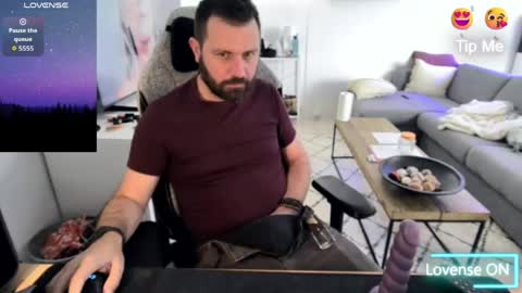Snapshot of pc92160 chatting on 05/16/26, 04:17 pc92160 online show from 05/16/26, 04:17