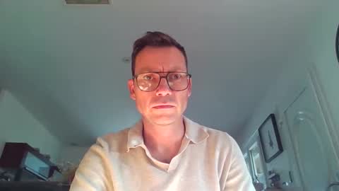 pchittt online show from 11/08/25, 02:39