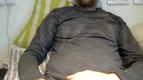 Snapshot of pea23 chatting on 01/26/25, 01:25 pea23 online show from 01/26/25, 01:25