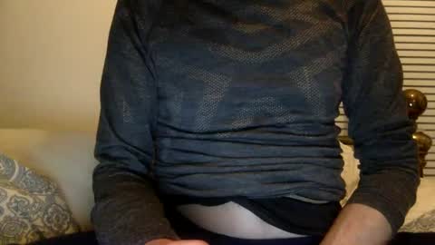 Snapshot of pea23 chatting on 02/11/25, 11:54 pea23 online show from 02/11/25, 11:54