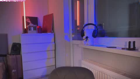 Snapshot of peaceful_oblivion chatting on 01/29/25, 05:13 Sandra Next Stream pm MSK 5 pm UTC1pm EDT online show from 01/29/25, 05:13