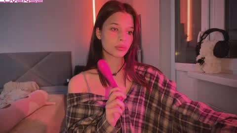 Snapshot of peaceful_oblivion chatting on 02/04/25, 06:27 Sandra Next Stream pm MSK 5 pm UTC1pm EDT online show from 02/04/25, 06:27