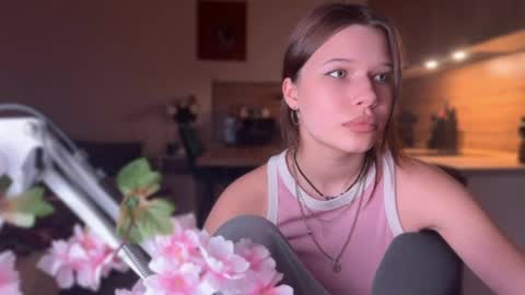 Sandra  Next Stream  pm MSK 5 pm UTC1pm EDT online show from 04/07/26, 05:13