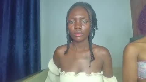 Snapshot of peach_ebonny chatting on 04/15/26, 09:26 peach_ebonny online show from 04/15/26, 09:26