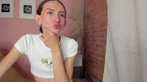 peach tyron online show from 01/15/25, 11:51