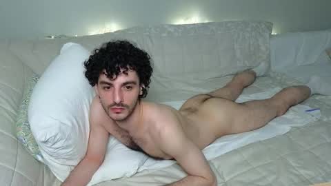 Snapshot of peachcreamcouple chatting on 10/06/25, 01:25 Lexy Peach online show from 10/06/25, 01:25