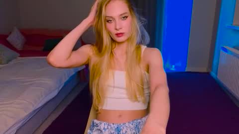 Lexy Peach online show from 03/23/26, 10:14