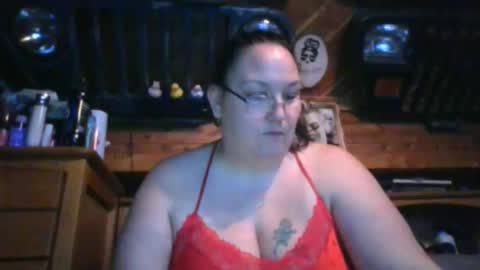 Snapshot of peachtree197 chatting on 01/29/25, 12:54 peachtree197 online show from 01/29/25, 12:54