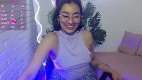 peachy_tay online show from 11/23/25, 11:54