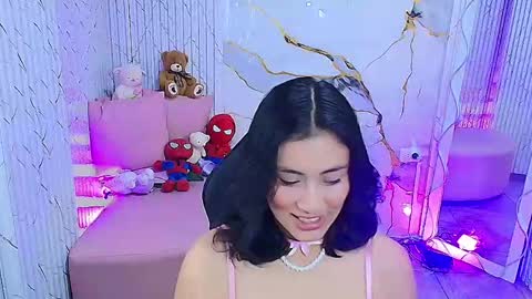 Snapshot of peachy_tay chatting on 05/24/26, 11:37 peachy_tay online show from 05/24/26, 11:37