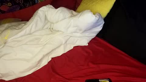 Snapshot of peachycream2017 chatting on 02/19/25, 09:03 Peachycream2017 online show from 02/19/25, 09:03