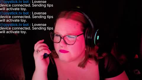 Peachy Nessa online show from 01/17/26, 07:35