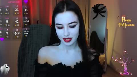 Snapshot of peachypoet chatting on 10/31/25, 02:51 Chloe online show from 10/31/25, 02:51