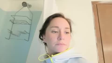 Snapshot of peachyxobsession chatting on 12/01/25, 02:38 PeachyObsession online show from 12/01/25, 02:38