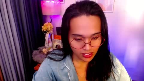 Snapshot of peakaboo_xx chatting on 07/23/26, 09:46 Angel Creamdensada online show from 07/23/26, 09:46