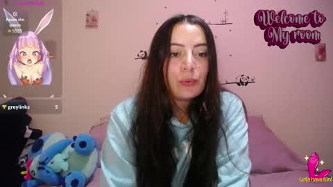 Pearl online show from 10/29/25, 02:25