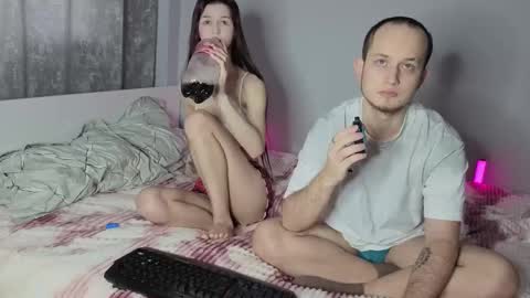 Rina and Max online show from 02/09/26, 09:02