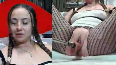 pearl_helen online show from 10/02/25, 09:22