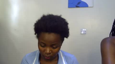 Snapshot of pearl_velvet chatting on 12/02/25, 06:19 vel online show from 12/02/25, 06:19