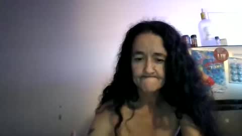 pebblezmeowkitty online show from 05/06/26, 02:19