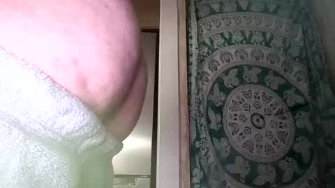 Snapshot of pececito69 chatting on 02/01/26, 02:32 Naturist online show from 02/01/26, 02:32