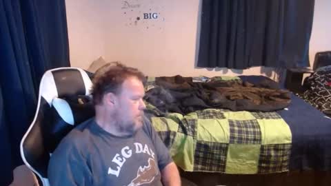 pecker40 online show from 12/22/24, 10:25