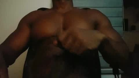 pecsblack888 online show from 01/02/25, 11:38