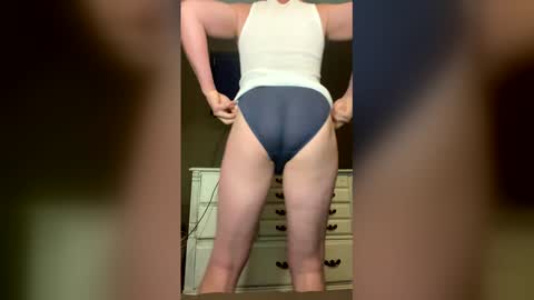 peeachyking online show from 02/23/26, 06:11