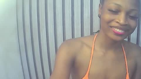 Lizzy online show from 11/26/25, 12:33