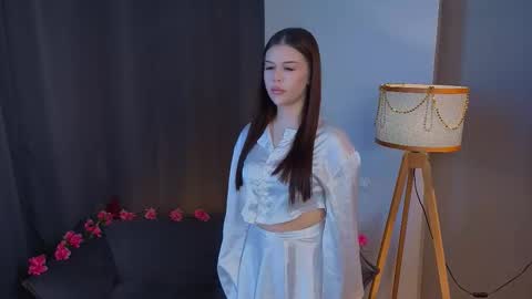 Snapshot of peggiescinto chatting on 03/09/26, 06:28 Betty online show from 03/09/26, 06:28