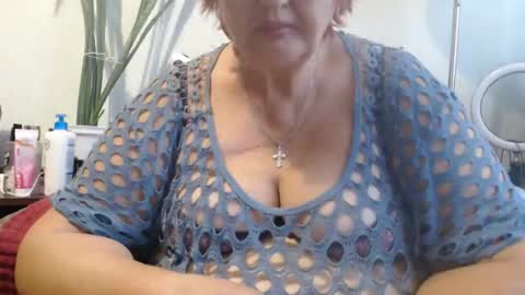 Snapshot of peggysoft chatting on 09/22/25, 09:33 PeggySoft online show from 09/22/25, 09:33