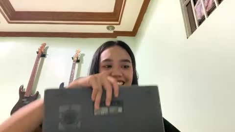 peiishak online show from 08/08/26, 10:06
