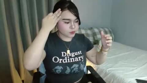 pemperut online show from 04/15/26, 01:51