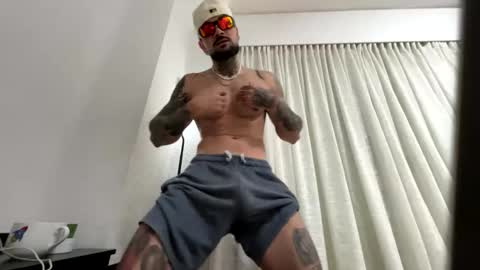 penebunny online show from 12/18/25, 07:47