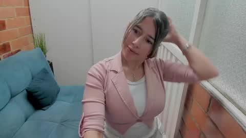 Penelope online show from 05/13/26, 06:27