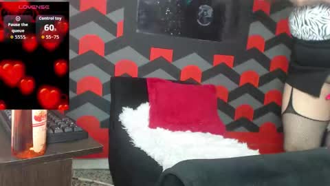 penelope_sweet1 online show from 10/17/25, 07:05