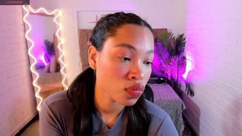 penelope online show from 01/10/25, 03:39