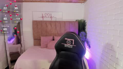 penelope online show from 09/24/25, 04:05