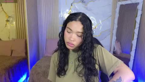 penelope online show from 04/19/26, 03:28