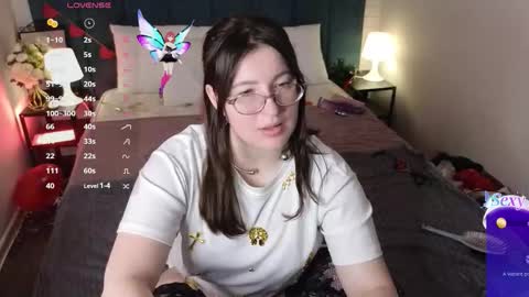 Hi  Im Peneloppa online show from 03/28/26, 09:36