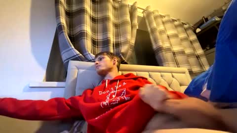 Penguin online show from 01/18/26, 05:06