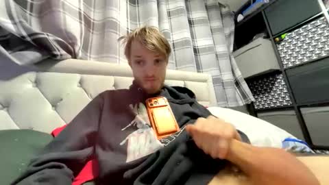 Penguin online show from 02/27/26, 07:03