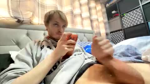 Penguin online show from 03/29/26, 05:24