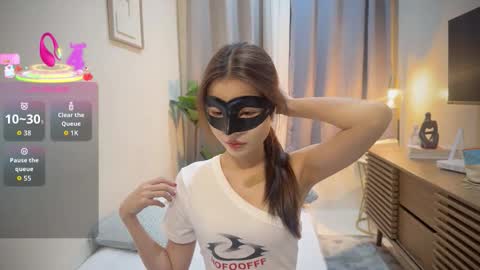 penny_coco online show from 10/21/25, 07:25