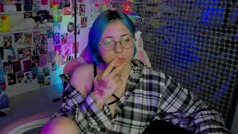 Snapshot of penny_stanley chatting on 09/27/25, 02:27 penny online show from 09/27/25, 02:27