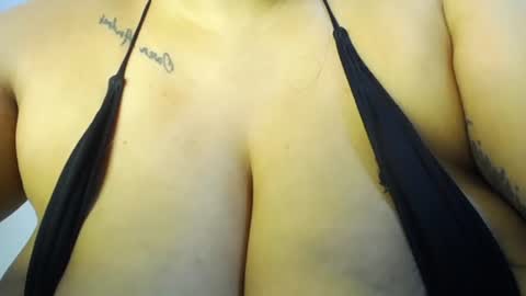 Snapshot of pennyomelons chatting on 06/17/26, 06:42 My onlyfans online show from 06/17/26, 06:42
