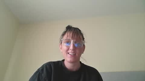 Snapshot of pennypettyworth chatting on 02/02/26, 07:01 pennypettyworth online show from 02/02/26, 07:01